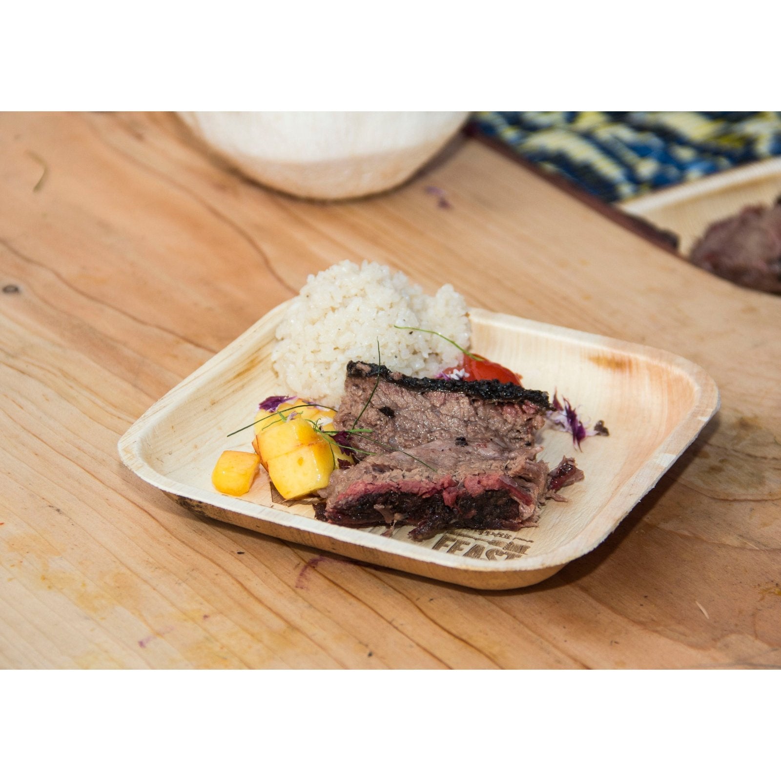6" x 6" Square Palm Leaf Plates (25 count Retail Pack)-VerTerra Dinnerware
